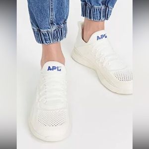 APL TechLoom Tracer Sneaker in Pristine & Cobalt women’s 8